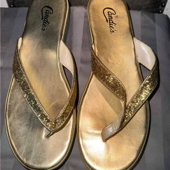 Candies Gold shimmer wedge sandles, size 10 med - Picture 1 of 10